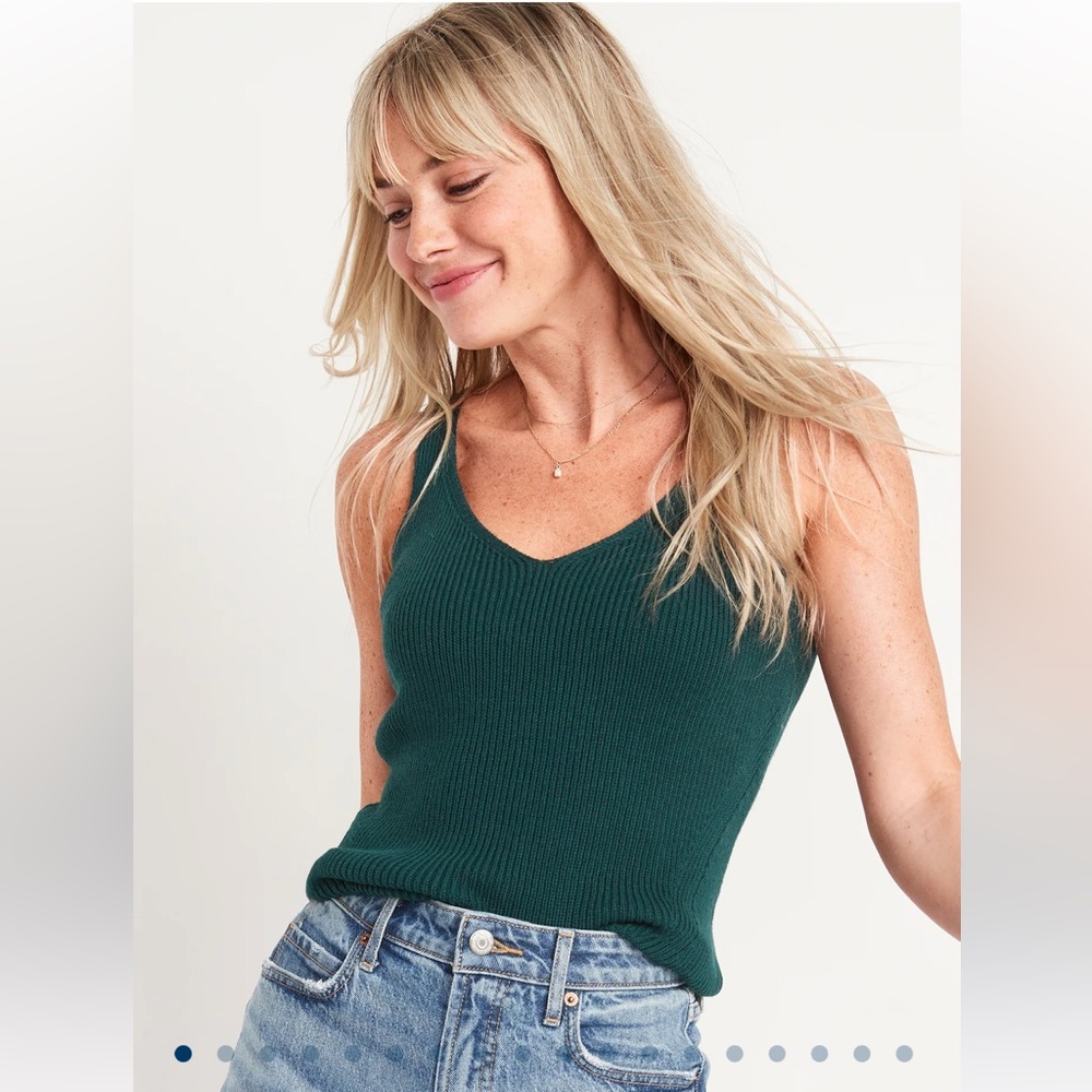 Old Navy V-Neck Rib-Knit Sweater Tank Top for Women